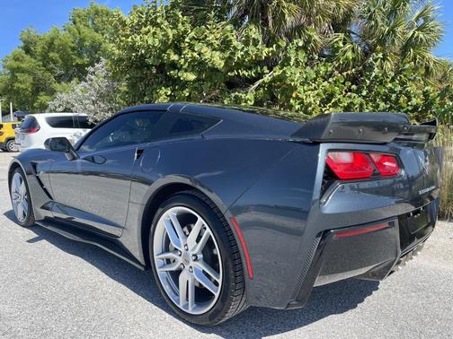 Shadow Gray Metallic 2019 Chevrolet Corvette Stingray