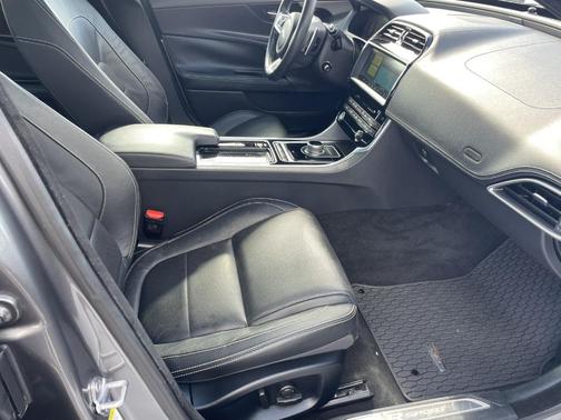 2018 Jaguar XE 20d R-Sport