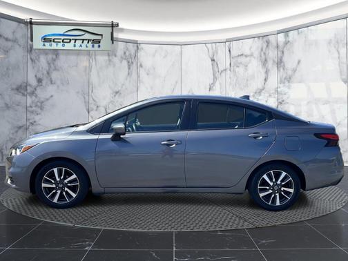 2021 Nissan Versa 1.6 SV