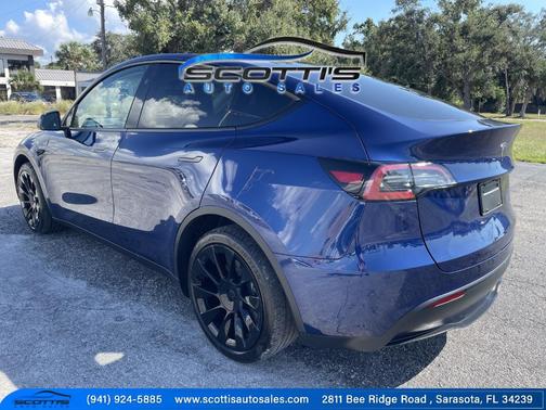 2024 Tesla Model Y Long Range