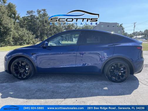 2024 Tesla Model Y Long Range