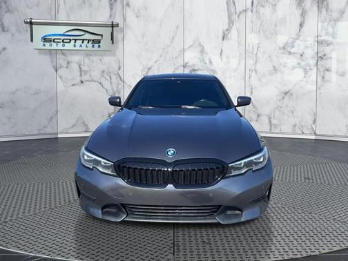 2022 BMW 330e 330e