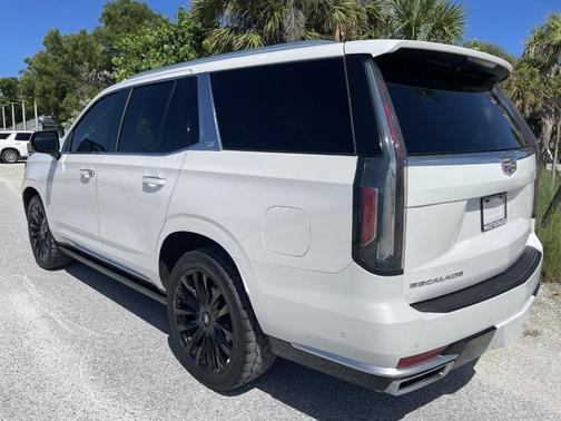 2021 Cadillac Escalade Premium Luxury