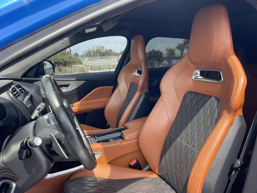 2020 Jaguar F-PACE SVR