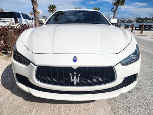 2016 Maserati Ghibli Base
