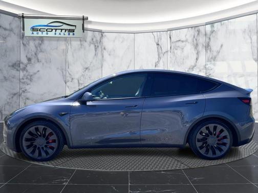2023 Tesla Model Y Performance
