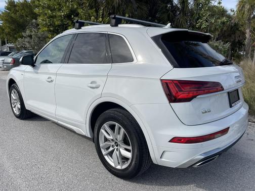 2022 Audi Q5 45 S line quattro Premium