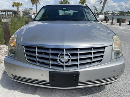 2008 Cadillac DTS W/1SC