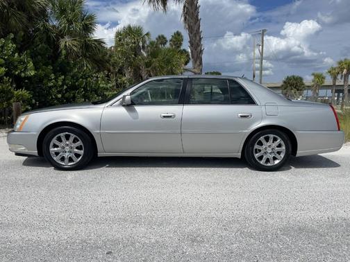 2008 Cadillac DTS W/1SC
