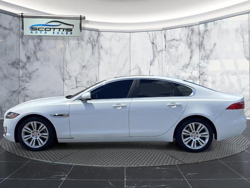 2016 Jaguar XF 35t Premium