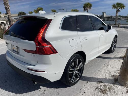 2019 Volvo XC60 T5 Momentum