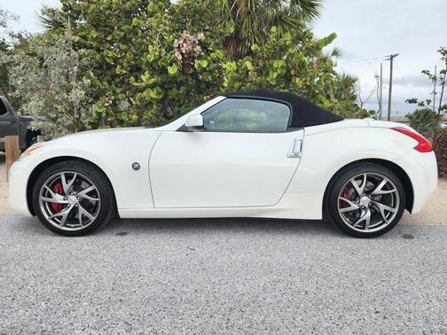 2014 Nissan 370Z Touring