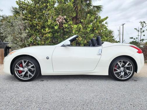 2014 Nissan 370Z Touring