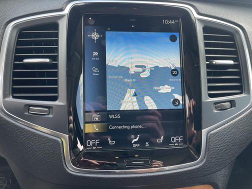 2021 Volvo XC90 T5 Momentum 7 Passenger