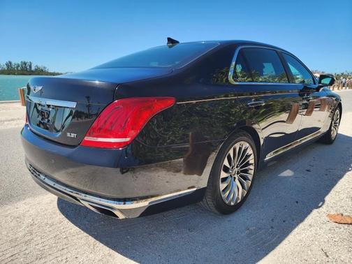 2018 Genesis G90 3.3T Premium