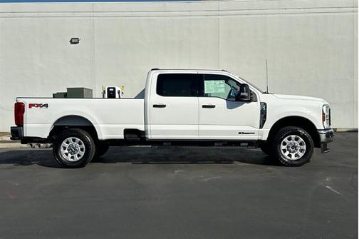 2024 Ford F-250 XLT