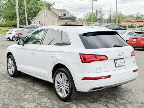 Ibis White 2018 Audi Q5 2.0 TFSI Premium Plus