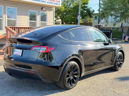 Solid Black 2021 Tesla Model Y Long Range AWD