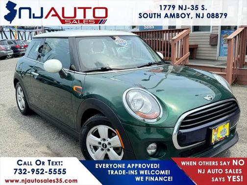 2017 MINI Hardtop Cooper