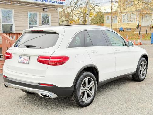 2019 Mercedes-Benz GLC 300 4MATIC