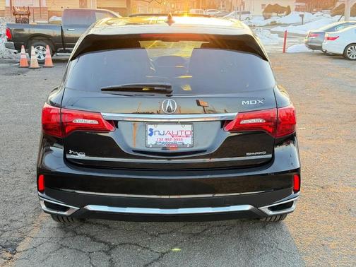 2017 Acura MDX 3.5L w/Technology Package