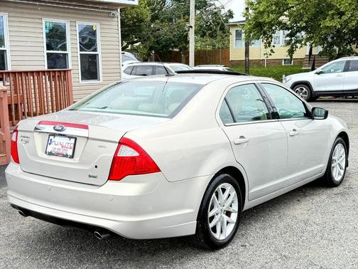 2010 Ford Fusion SEL