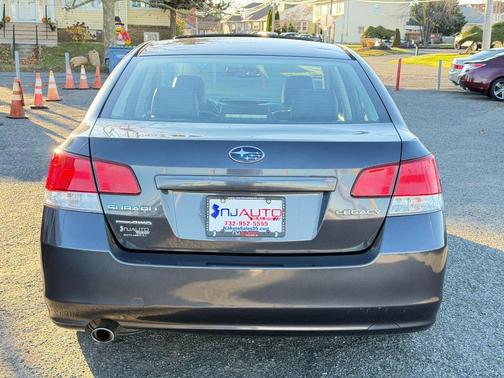 2012 Subaru Legacy Premium