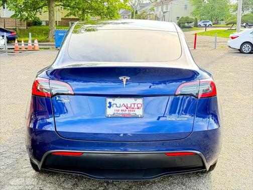 2021 Tesla Model Y Long Range AWD