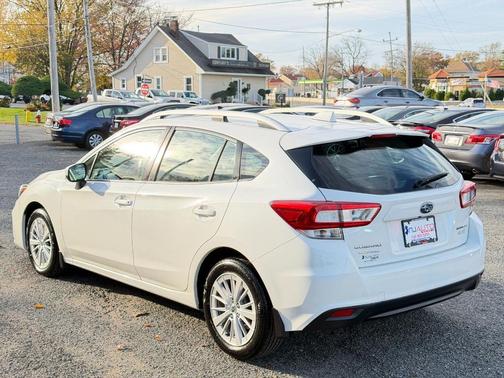 2017 Subaru Impreza 2.0i Premium