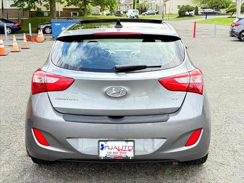 2017 Hyundai Elantra GT Base