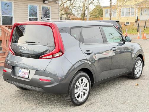 2022 Kia Soul LX CVT