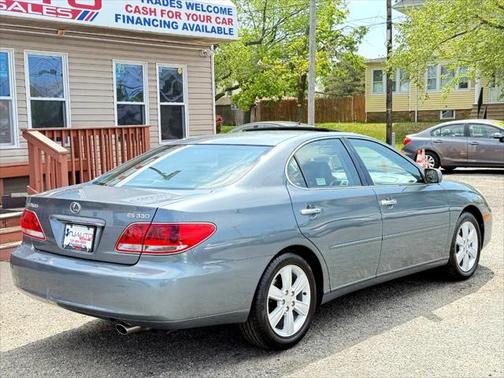 2005 Lexus ES 330 Base