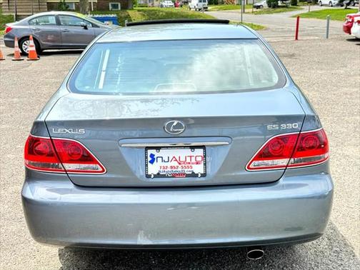 2005 Lexus ES 330 Base
