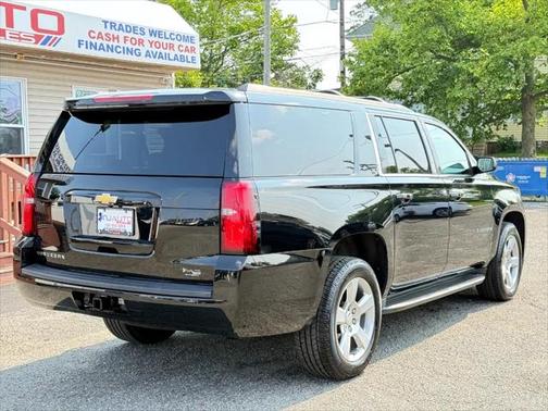 2016 Chevrolet Suburban LT