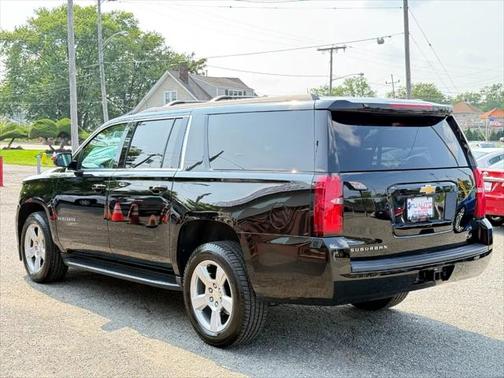 2016 Chevrolet Suburban LT