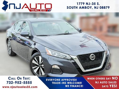 2022 Nissan Altima 2.5 SV