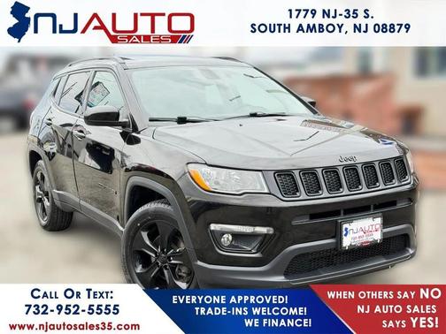 Diamond Black Crystal Pearlcoat 2020 Jeep Compass Latitude