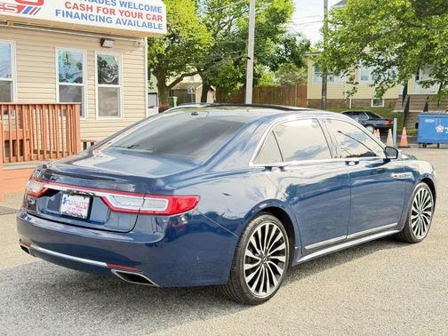 Rhapsody Blue 2017 Lincoln Continental Black Label AWD