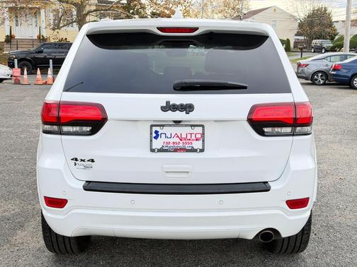 2017 Jeep Grand Cherokee Altitude