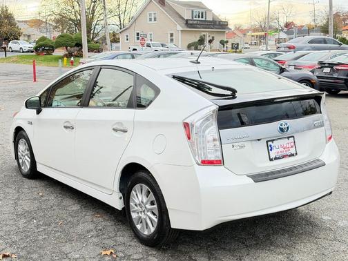 2013 Toyota Prius Plug-in Advanced