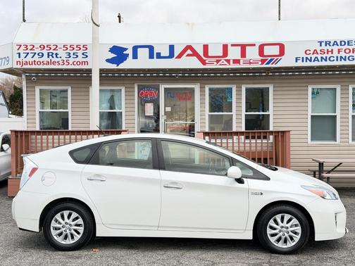 2013 Toyota Prius Plug-in Advanced