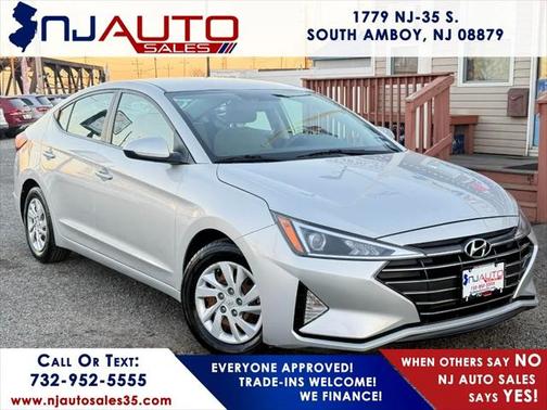 2019 Hyundai ELANTRA SE