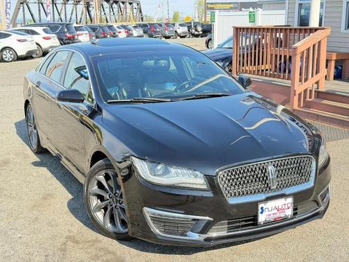 Diamond Black Metallic 2017 Lincoln MKZ Reserve I