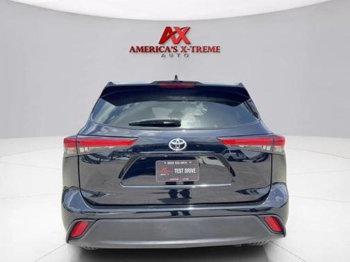 2020 Toyota Highlander L