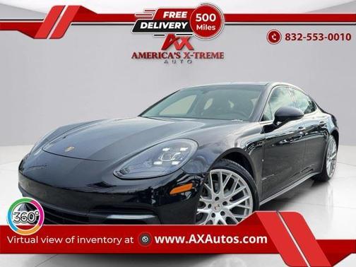 Jet Black Metallic 2017 Porsche Panamera Base