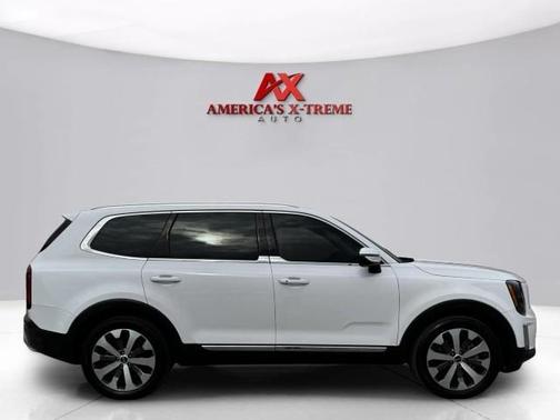 Glacial White Pearl 2021 Kia Telluride EX