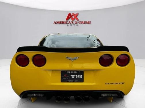 Velocity Yellow Tinted Clearcoat 2008 Chevrolet Corvette
