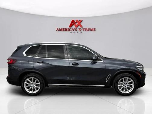 Dark Graphite Metallic 2021 BMW X5 xDrive40i