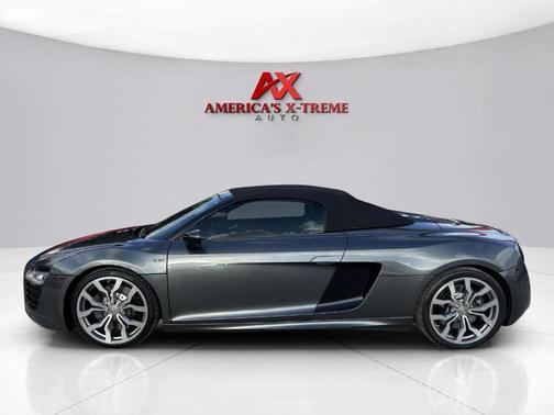 2014 Audi R8 5.2