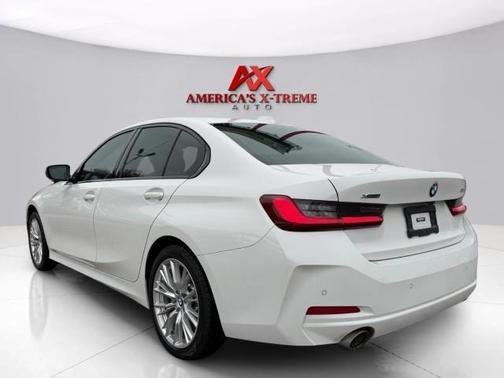 Alpine White 2023 BMW 330 i xDrive
